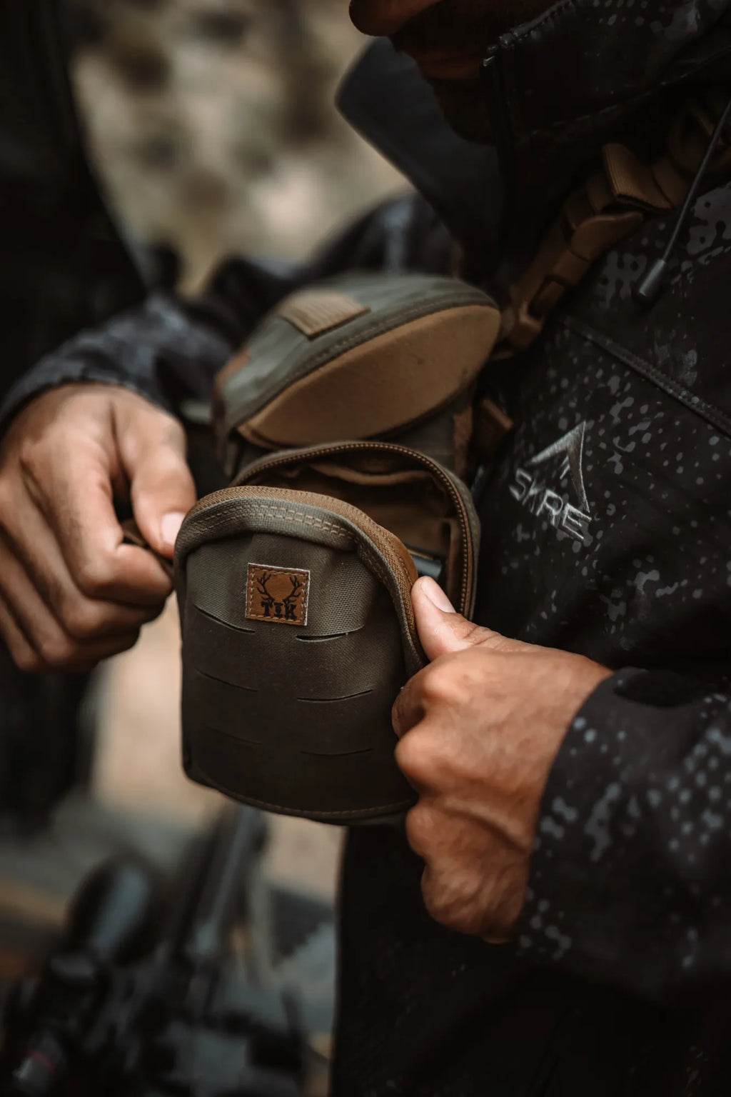 T&K Admin Pouch Open